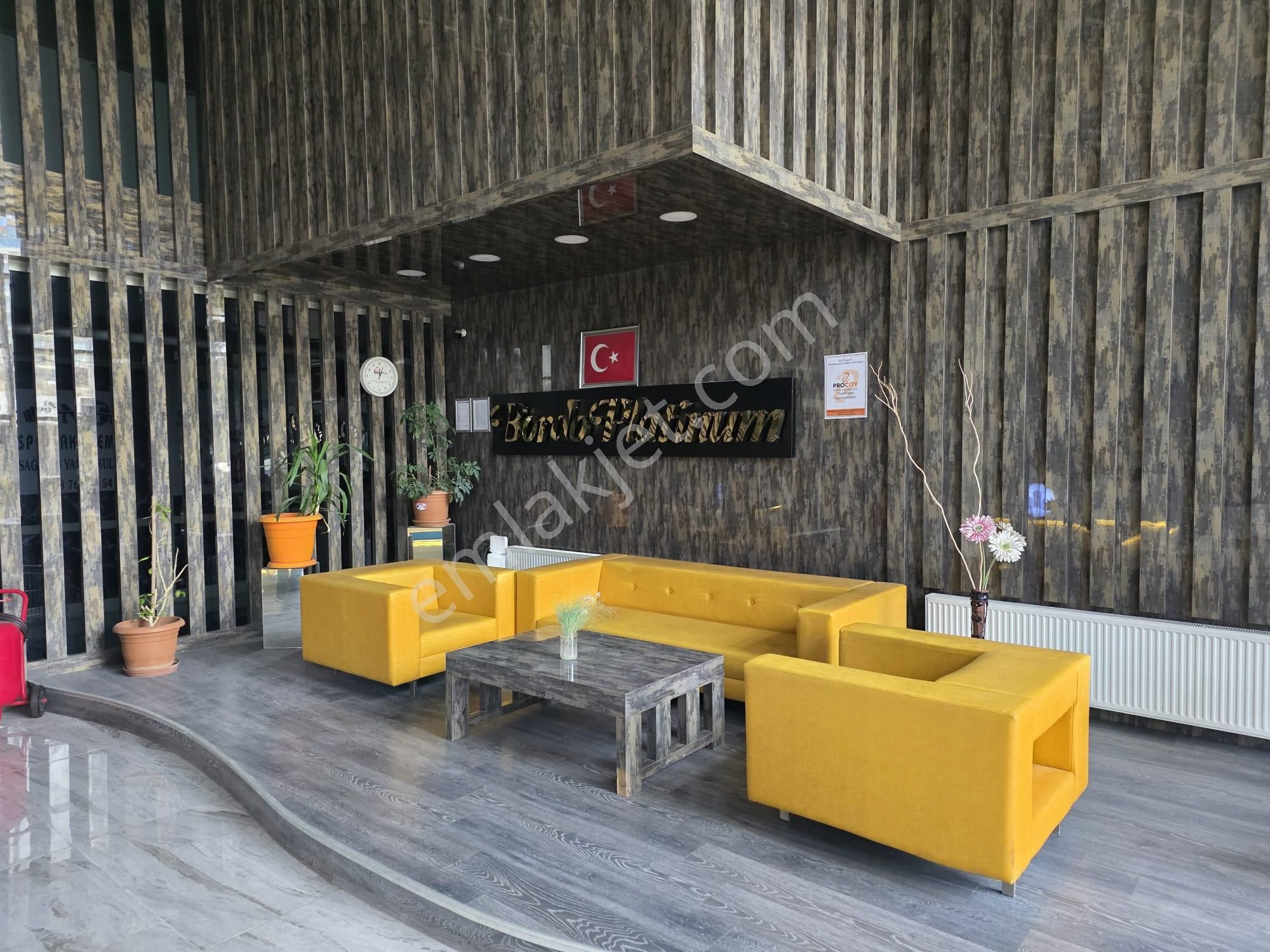 Bordo Platınumda 4. Katta Arakat Bulvar Yakını1+1 Satılık Daire - Görsel 6