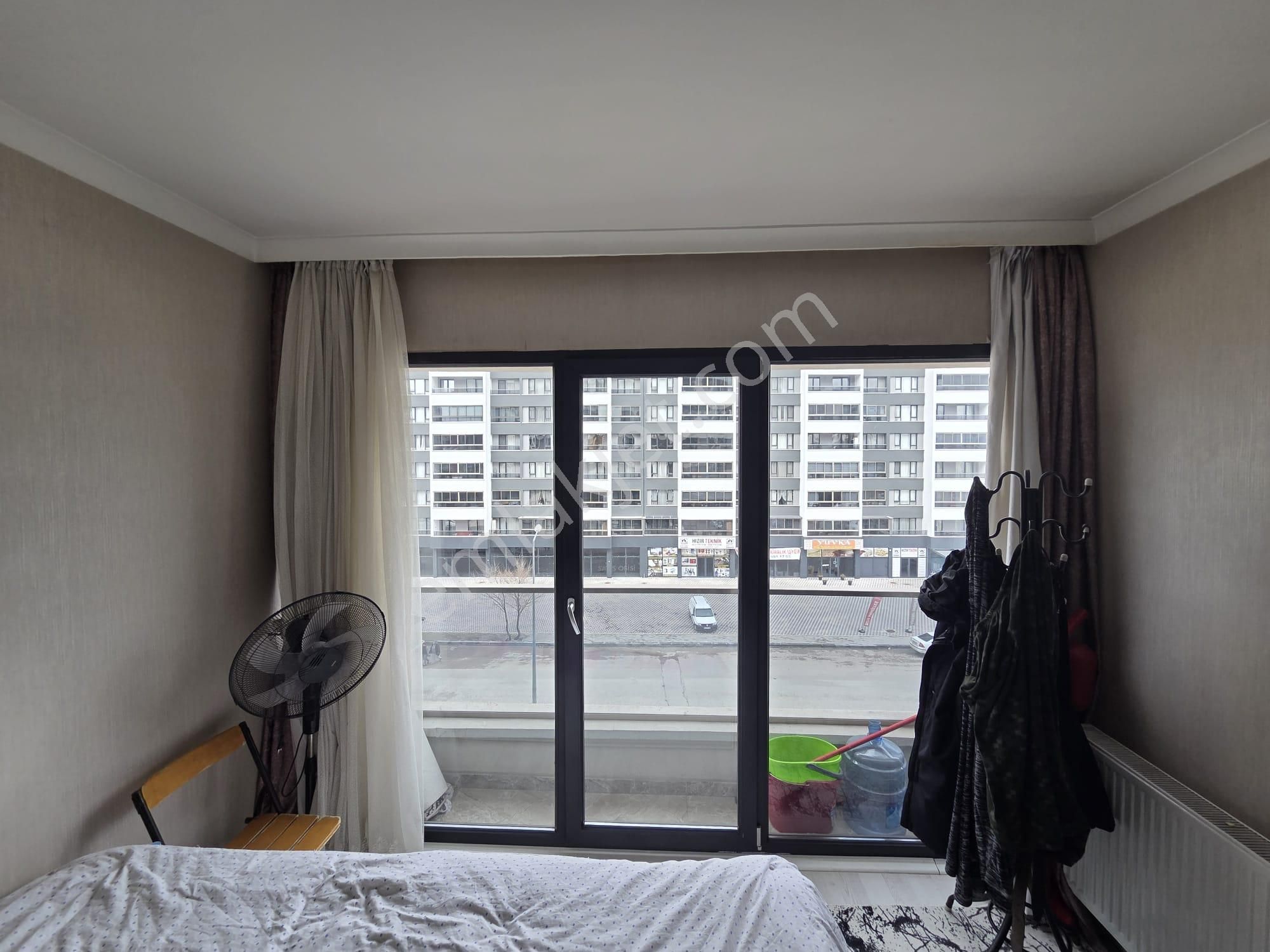 Bordo Platınumda 4. Katta Arakat Bulvar Yakını1+1 Satılık Daire - Görsel 26