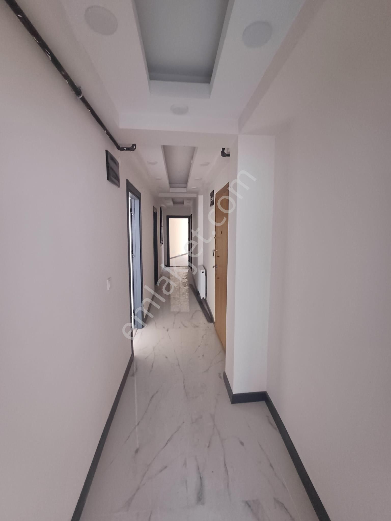 Beyoğlu Hacıahmet Mahallesi'nde Krediye Uygun Fırsat 3.kat Daire - Görsel 3