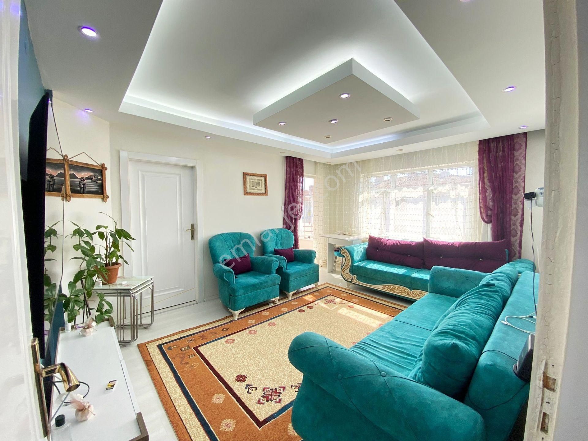 Sincan Plevnede 3+1 Full Yapılı 4.son Kat Harika Konumda Daire - Görsel 10