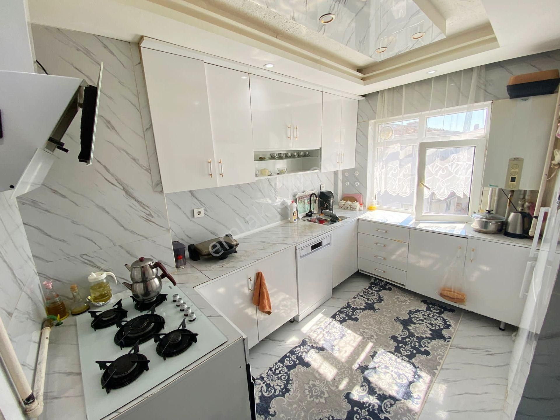 Sincan Plevnede 3+1 Full Yapılı 4.son Kat Harika Konumda Daire - Görsel 2