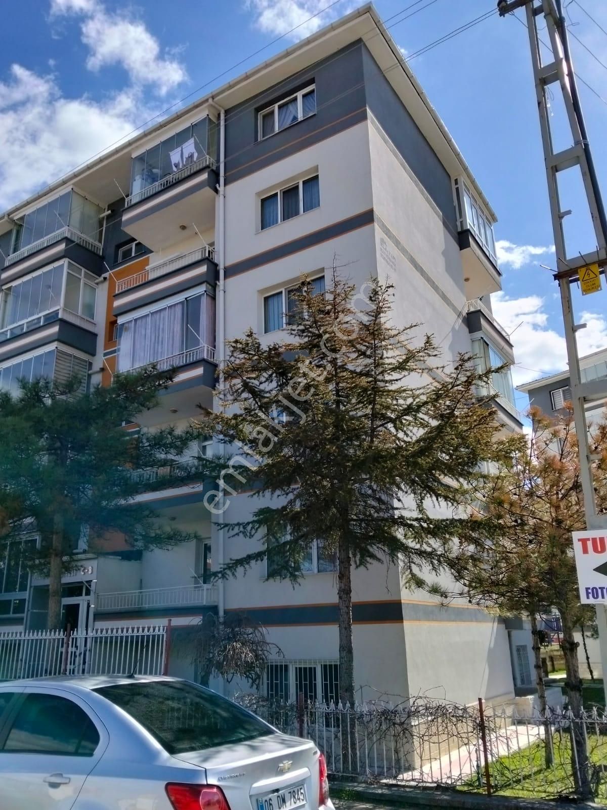 Harikalar Diyarı Metro Yanı Full Yapılı 3+1 Satılık Daire - Görsel 3