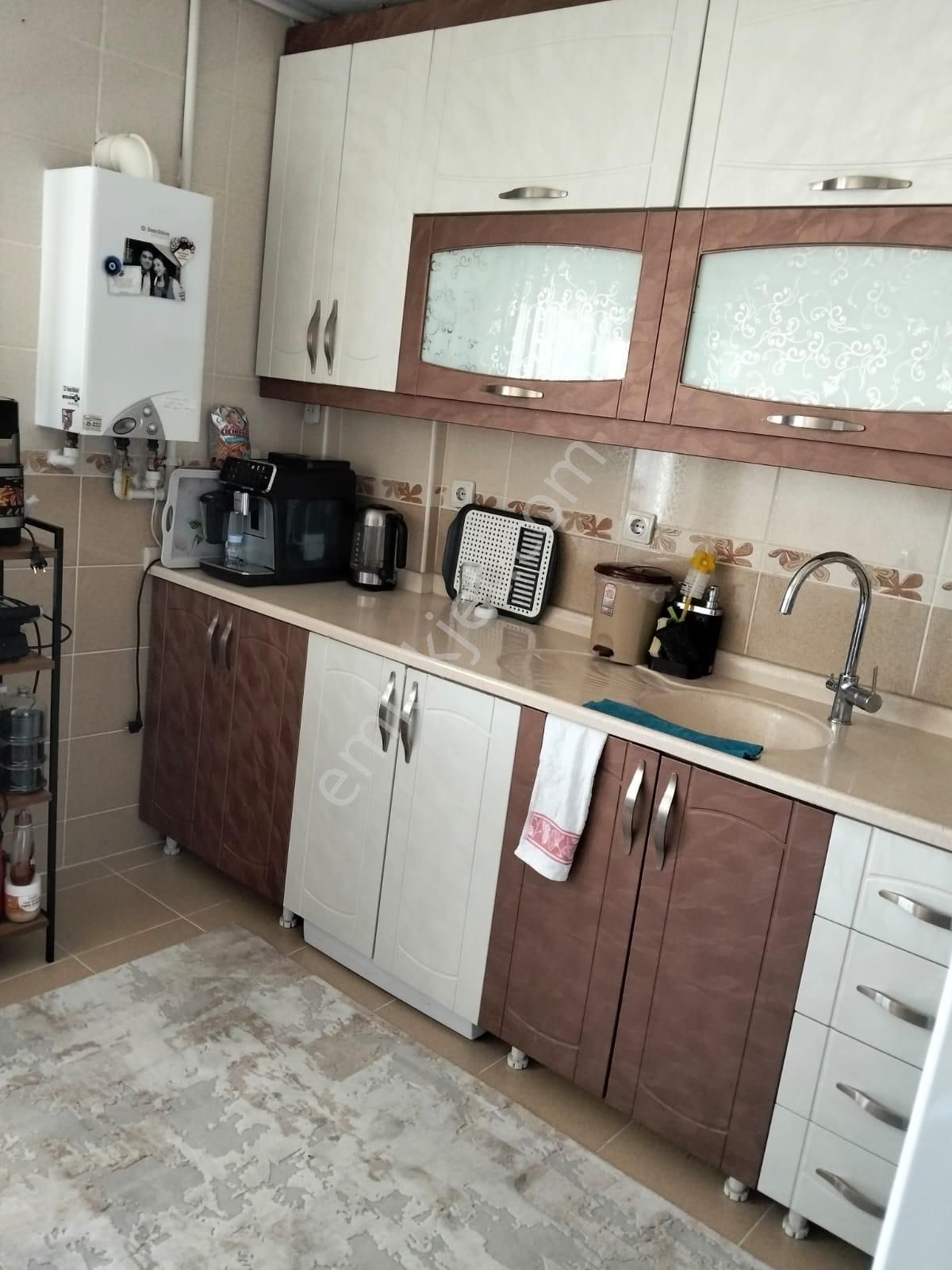 Harikalar Diyarı Metro Yanı Full Yapılı 3+1 Satılık Daire - Görsel 12