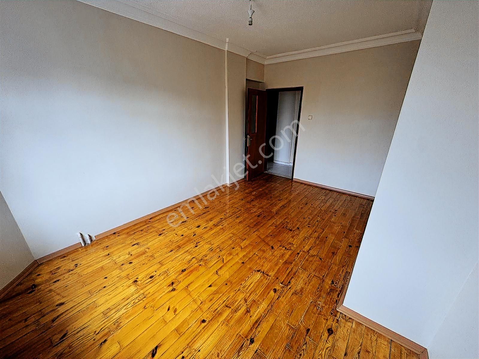 Sincan 12.cadde'de 3+1 Sitede Geniş Park Cepheli Kiralık Daire - Görsel 16