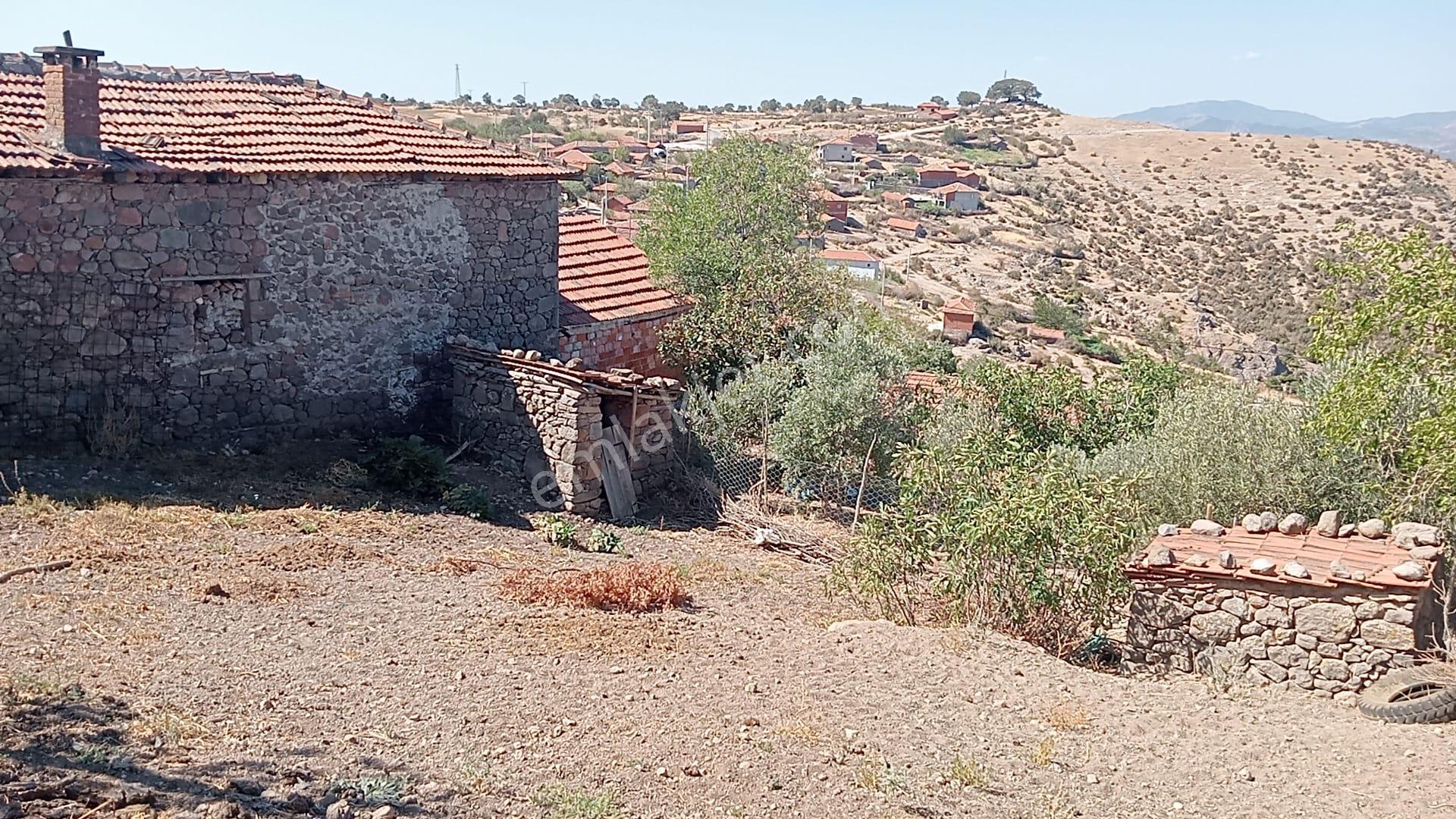 Köy Merkezinde 724 M2 Bahçeli Köy Evi - Görsel 8