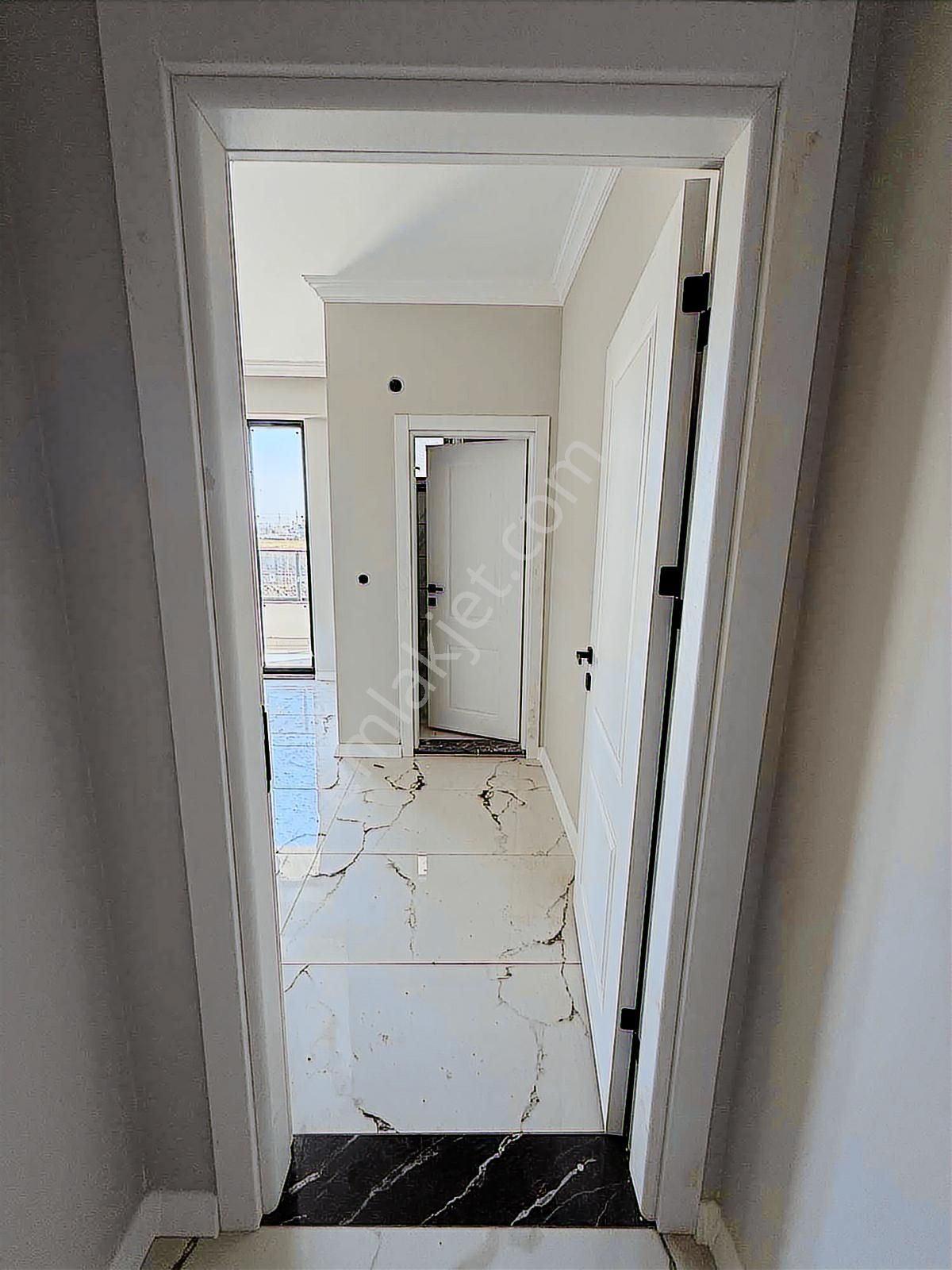 Ömer İnan Remax Hür Fatih Mah. 3+1 Sıfır Ferah Daire - Görsel 6