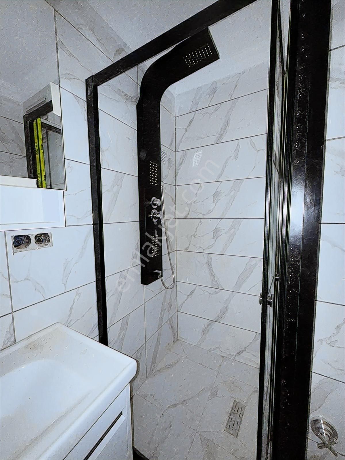 Ömer İnan Remax Hür Fatih Mah. 3+1 Sıfır Ferah Daire - Görsel 16