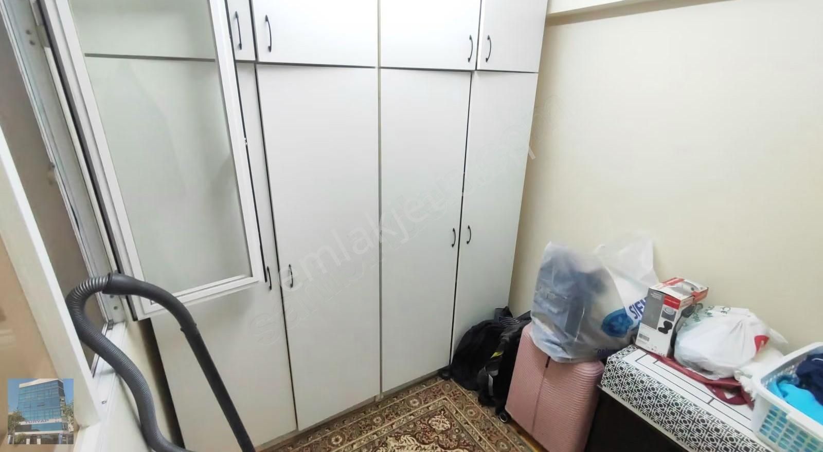 Karşıyaka Belediyesi Yakını Satılık 3+1 Arakat Daire - Görsel 16