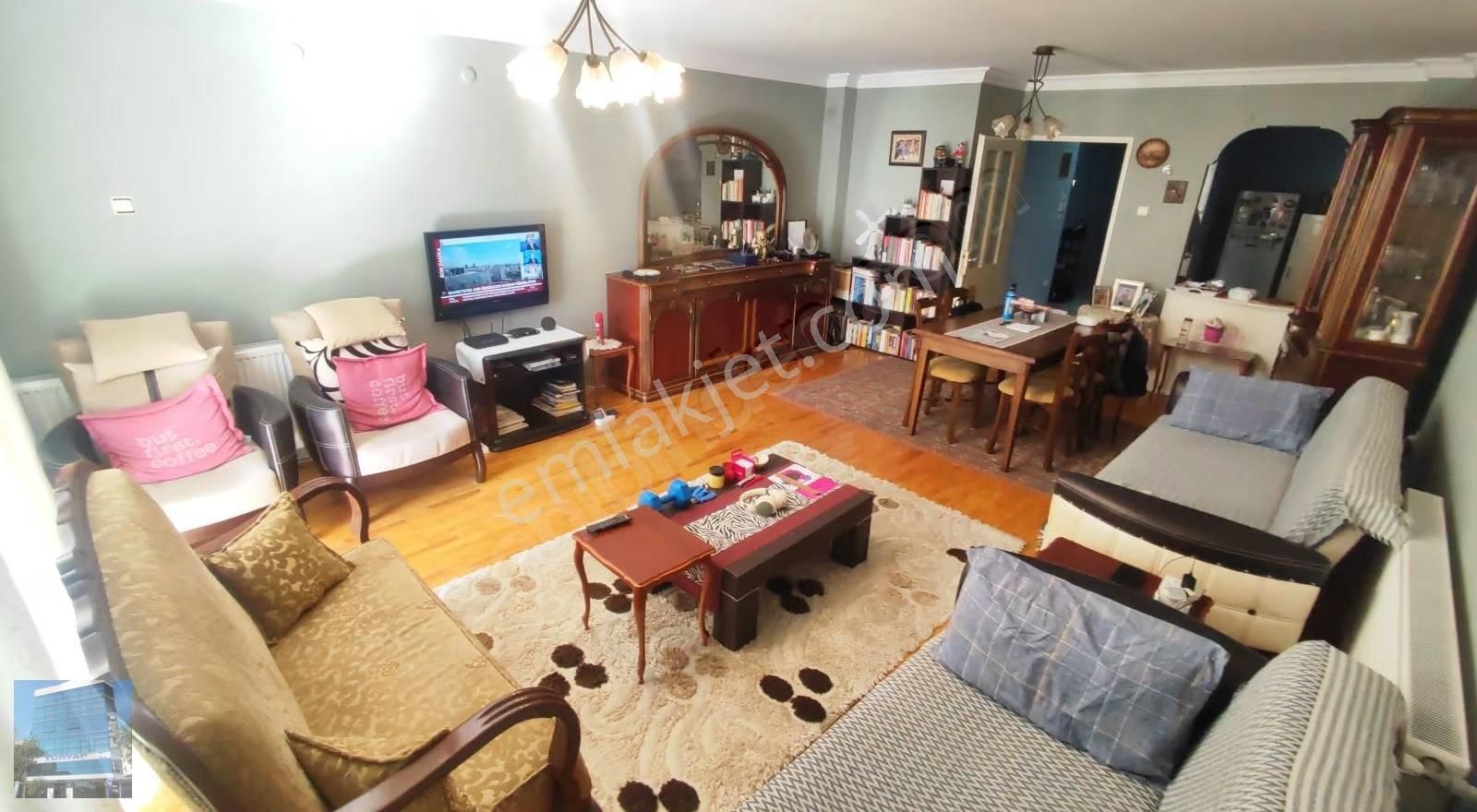 Karşıyaka Belediyesi Yakını Satılık 3+1 Arakat Daire - Görsel 15