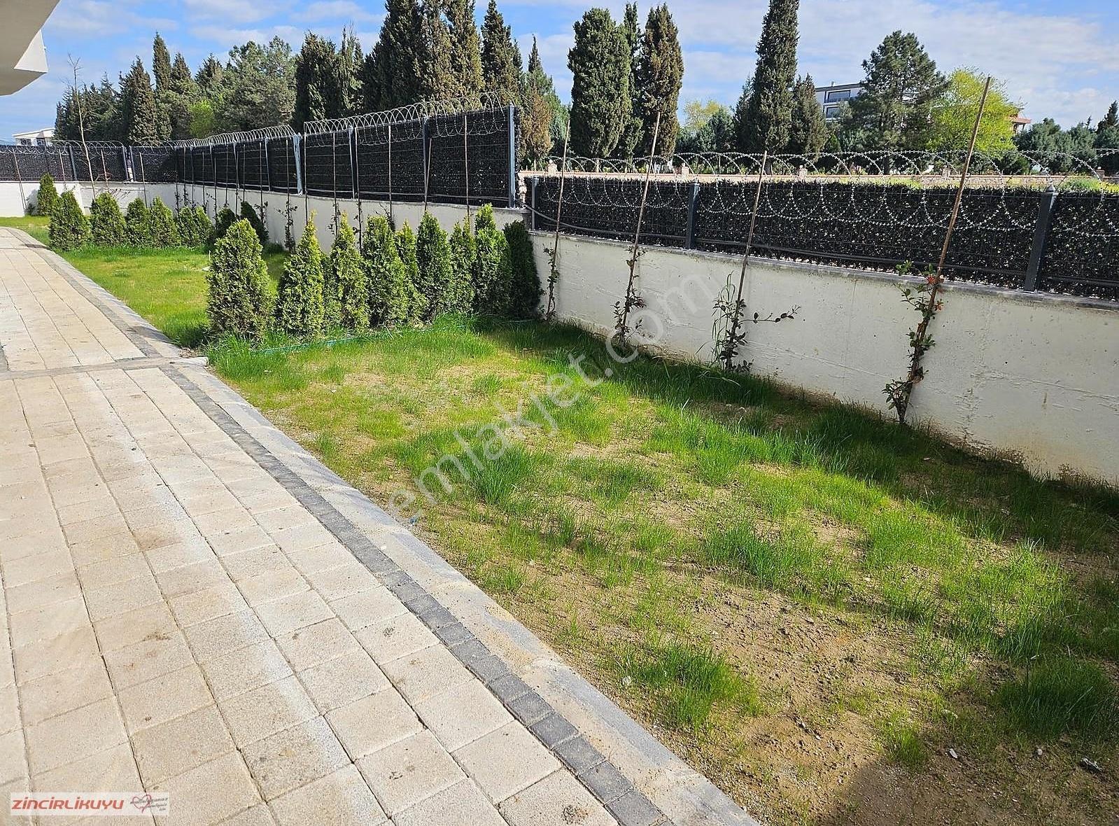Kent Meydanı Sitede Havuzlu,kapalı Otoparklı Bahçeli 3+1-170m2 - Görsel 10