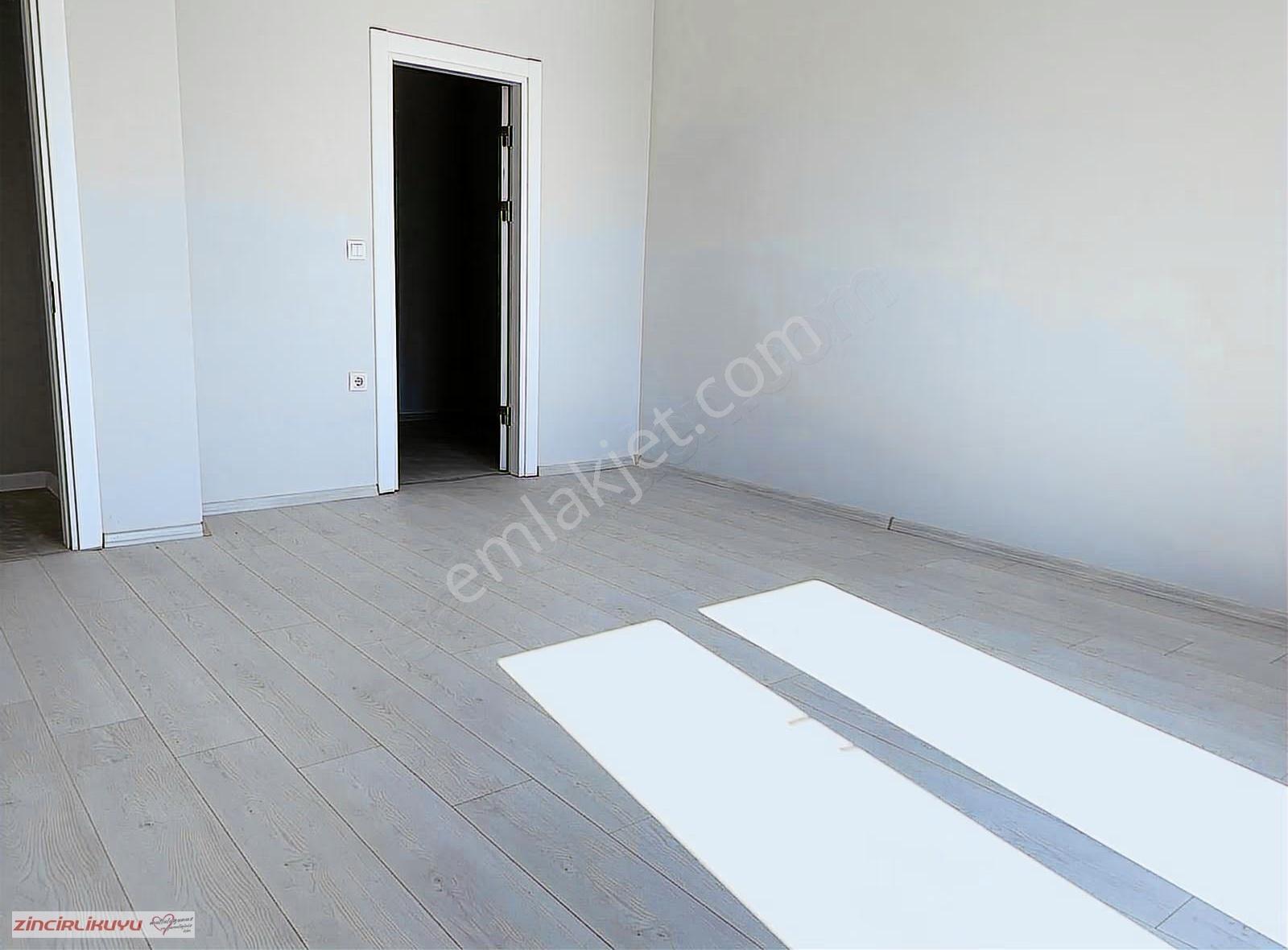 Kent Meydanı Sitede Havuzlu,kapalı Otoparklı Bahçeli 3+1-170m2 - Görsel 23