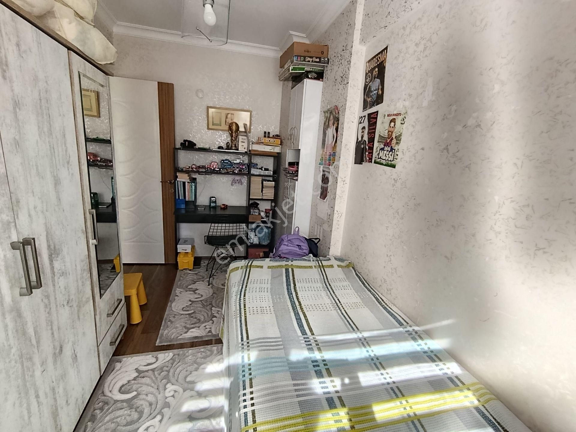 Hürriyet Mahallesinde Şirinyer İzban Yakını 2+1 Daire - Görsel 21