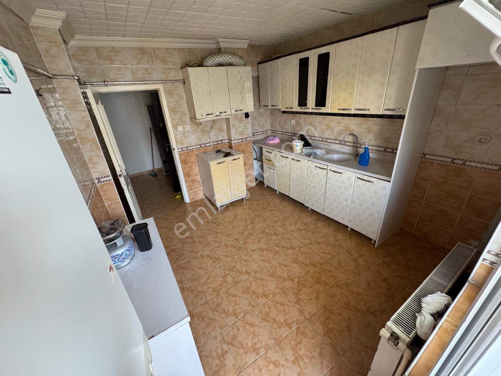 Ahi Evran Mh'de Lüks 3 Banyolu Kilerli 275m² Satılık 5+1 Teras - Görsel 5