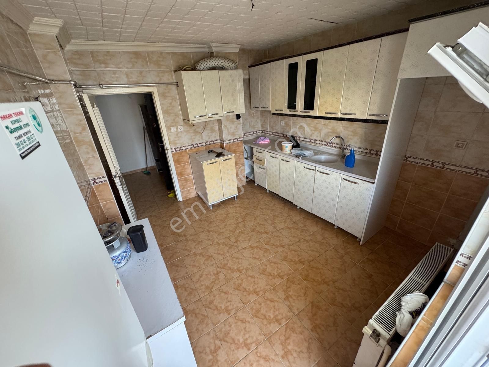 Ahi Evran Mh'de Lüks 3 Banyolu Kilerli 275m² Satılık 5+1 Teras - Görsel 6