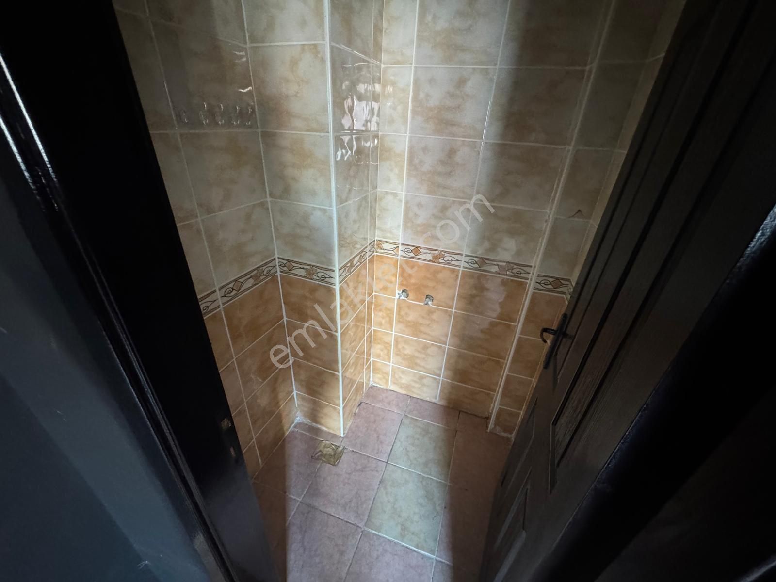 Ahi Evran Mh'de Lüks 3 Banyolu Kilerli 275m² Satılık 5+1 Teras - Görsel 32