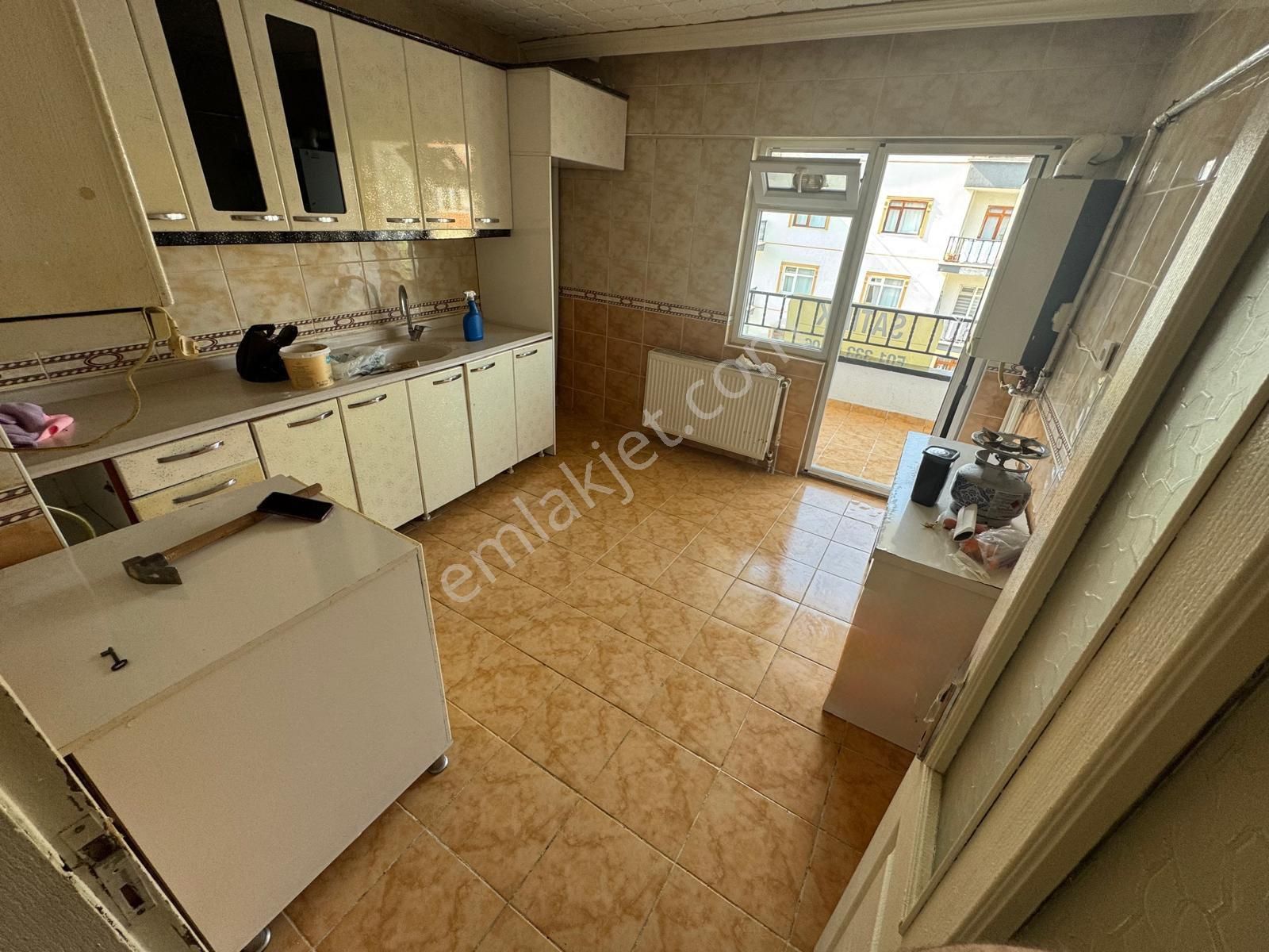 Ahi Evran Mh'de Lüks 3 Banyolu Kilerli 275m² Satılık 5+1 Teras - Görsel 3