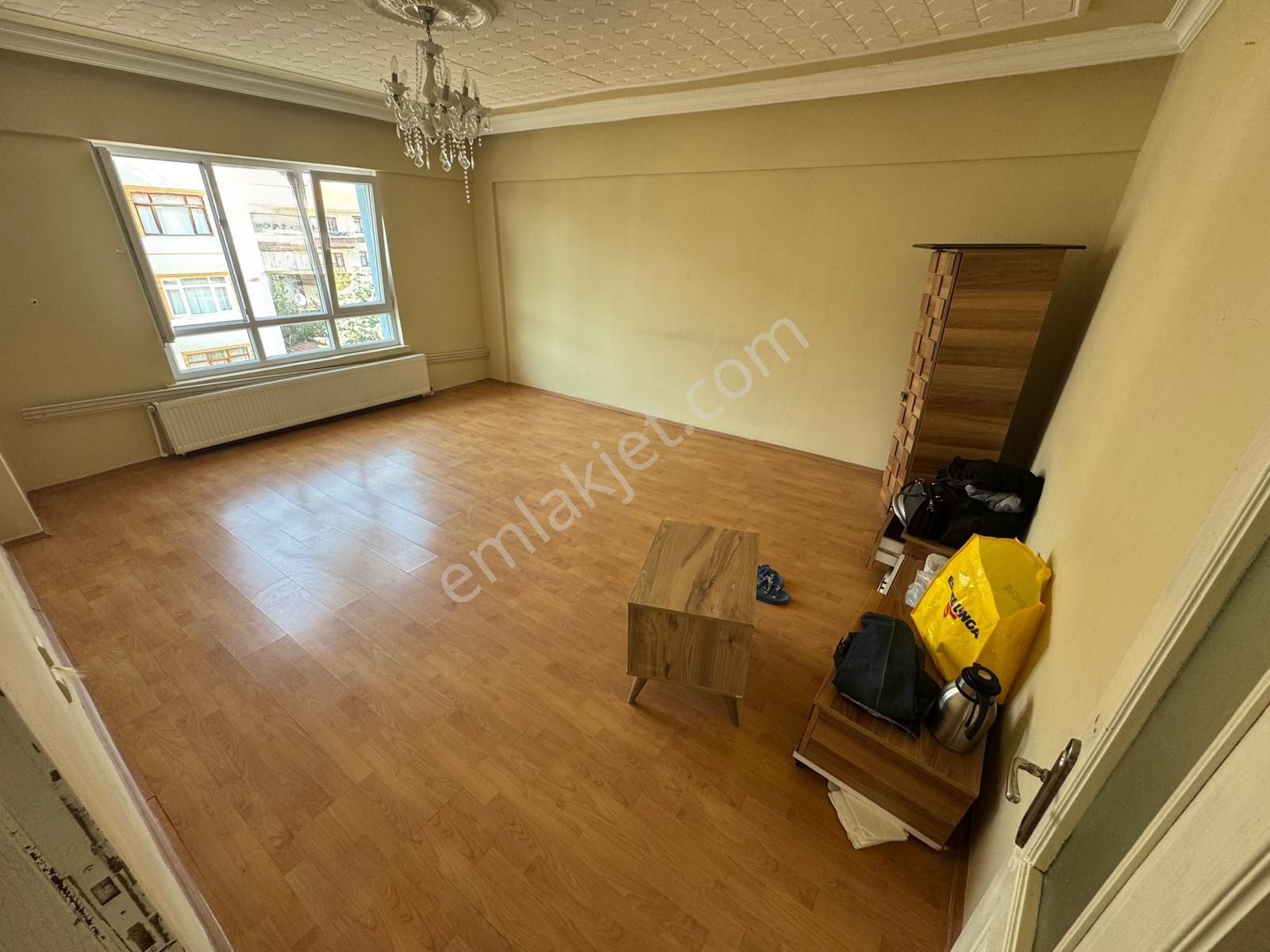 Ahi Evran Mh'de Lüks 3 Banyolu Kilerli 275m² Satılık 5+1 Teras - Görsel 7