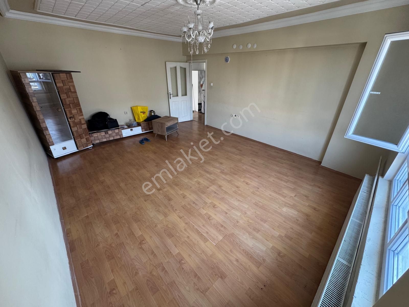 Ahi Evran Mh'de Lüks 3 Banyolu Kilerli 275m² Satılık 5+1 Teras - Görsel 10