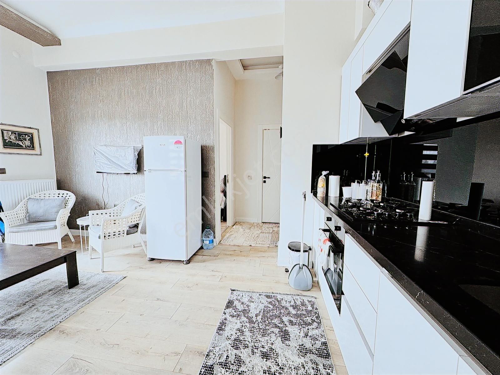 İncekte Bulvara Yakın Full Eşyalı 1+1 Kiralık Daire | Oturuma H - Görsel 2