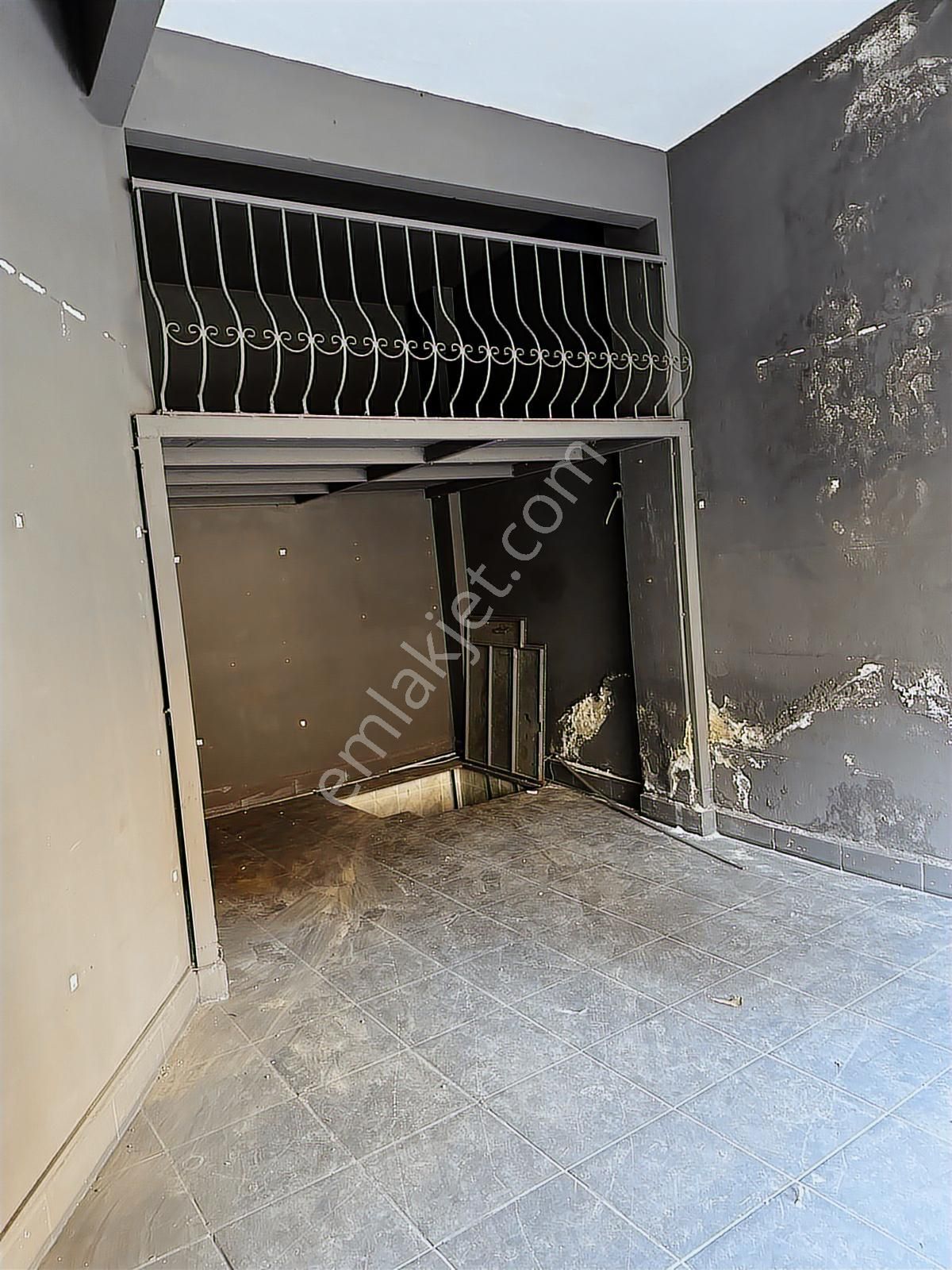 Bakırköy 10 Temmuz Cd. Marmaraya 2 Dakika Kiralık 22 M2 Dükkan - Görsel 13