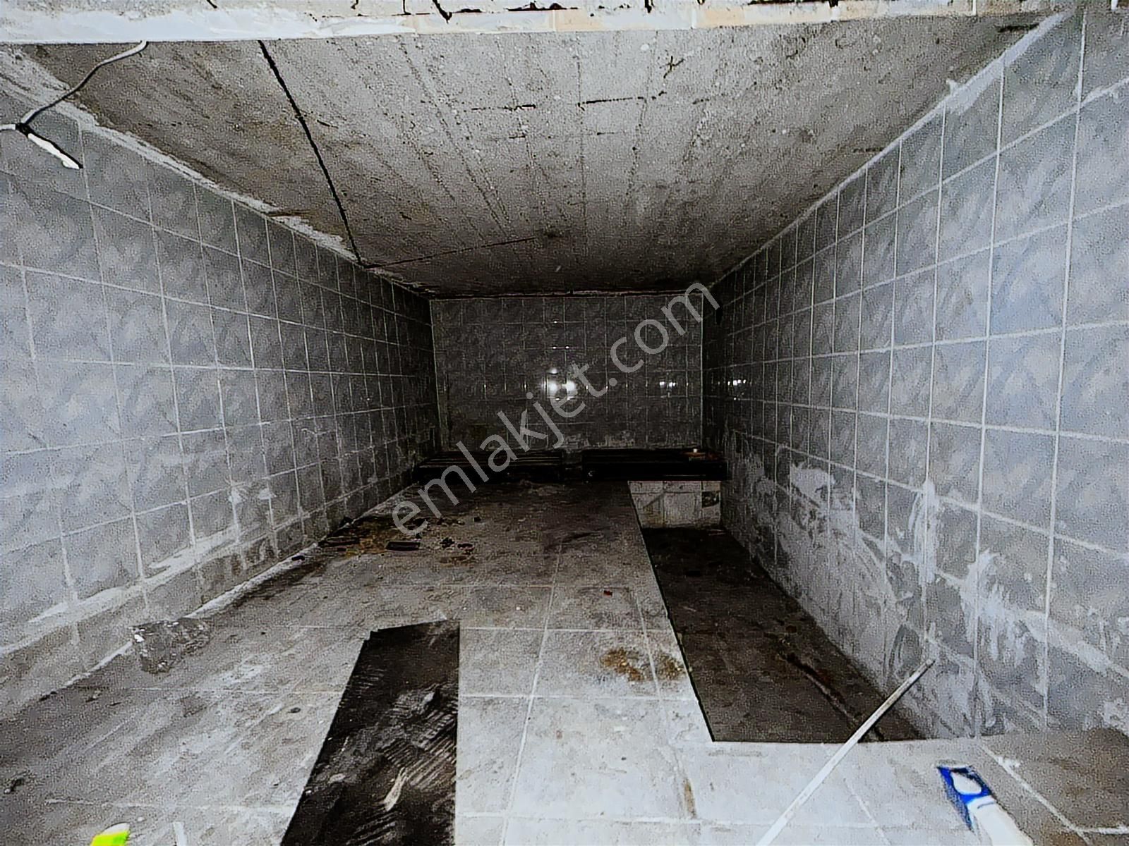 Bakırköy 10 Temmuz Cd. Marmaraya 2 Dakika Kiralık 22 M2 Dükkan - Görsel 4