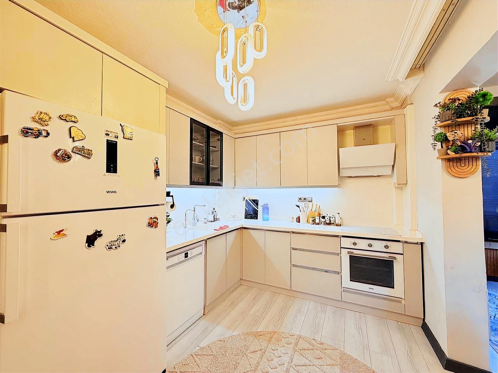 Böylesini Bulamazsın! Özel Yapım 3+1 Ayrı Mutfak Katta Tek - Görsel 5