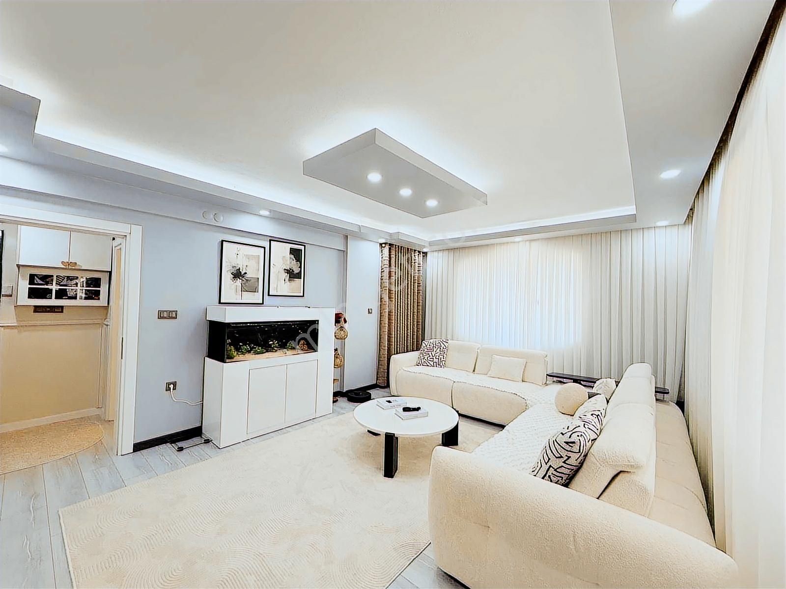 Böylesini Bulamazsın! Özel Yapım 3+1 Ayrı Mutfak Katta Tek - Görsel 9