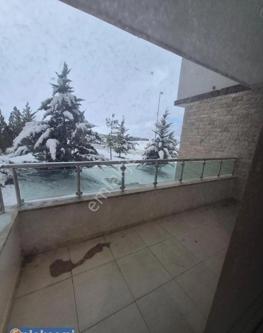 Emlaknomi'den 3.etap Tokide Satılık 1+1 Fırsat Daire > İlan No:95399 - Görsel 11