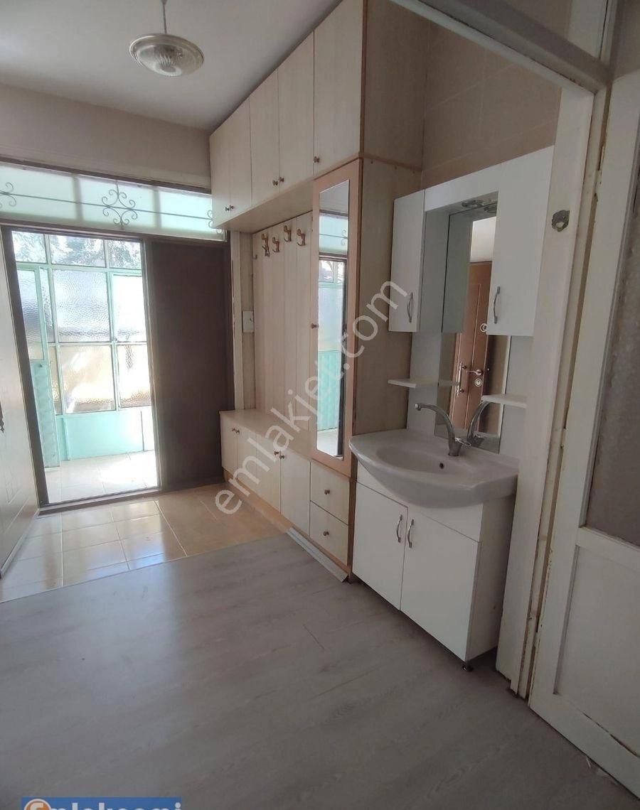 Emlaknomi'den Erenköy Mah'de Kiralık Müstakil Ev - Görsel 16