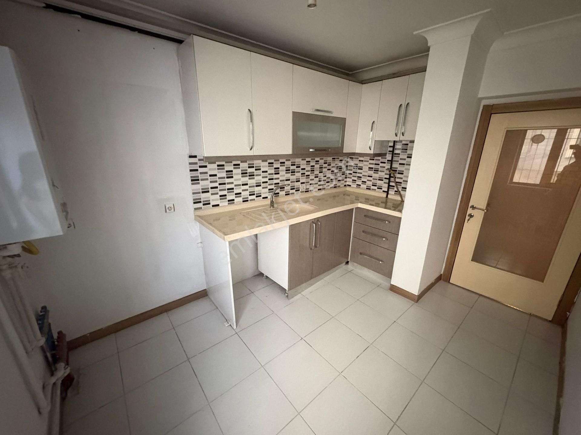 Hayal^den Ahi Mesut Bul. Üzerinde Bağımsz Emsalsiz Yapılı 2+1 Fırsat Daire !! - Görsel 2