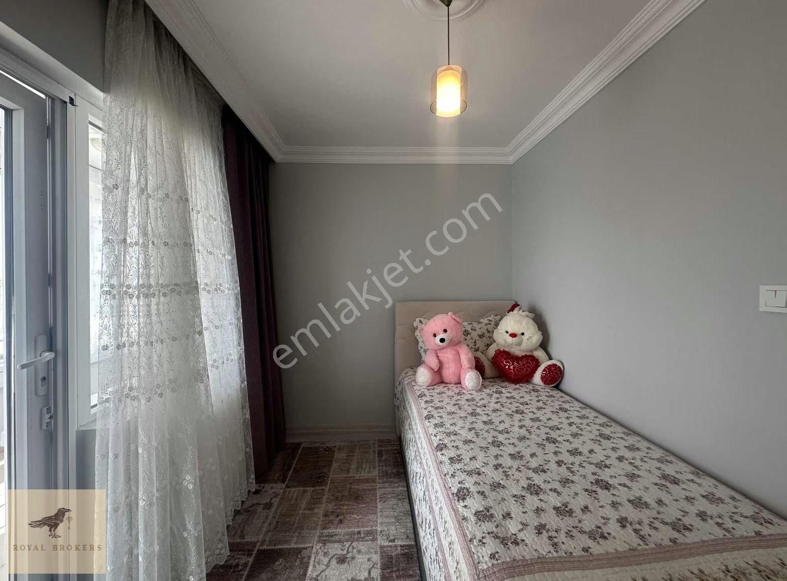 Satılık, Hilal'de, Yapılı, Oturuma Hazır, Krediye Uygun 4+1 - Görsel 21