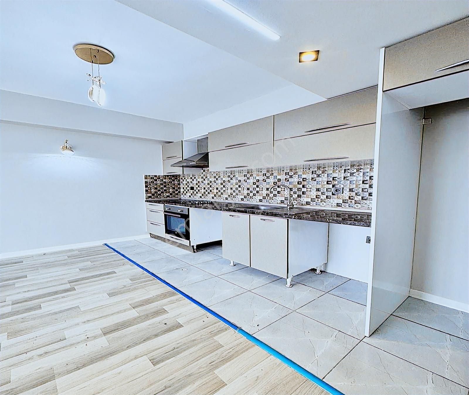 Esenyurt Kıraç Piri Reis Mahallesinde Sitee İçerisinde 2.640.000 - Görsel 26