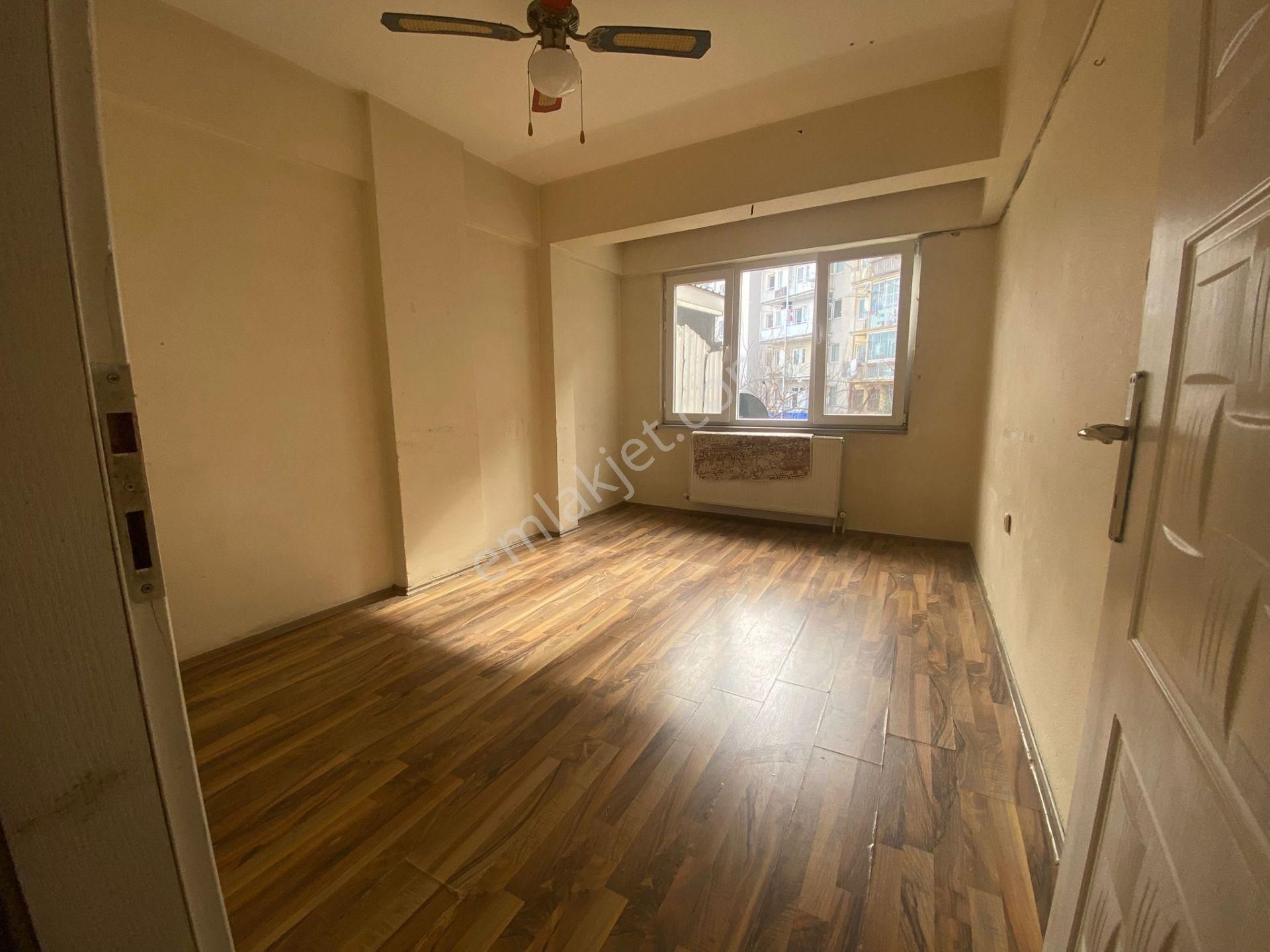 Bursa Yıldırım Yeşil Şiblede 2+1 95 M Ara Kat Kombili Daire - Görsel 14