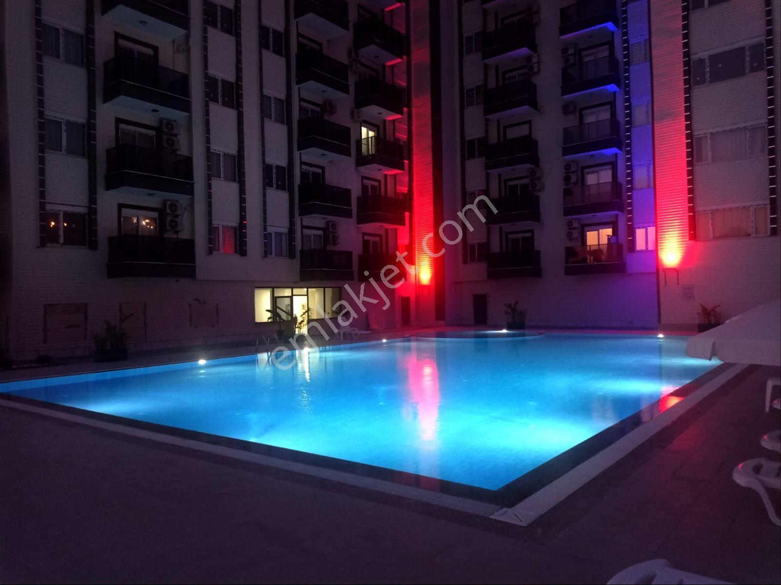 Sahibinden Çift Cepheli Köşe Çatı Dubleks İskanlı Daire - Görsel 26