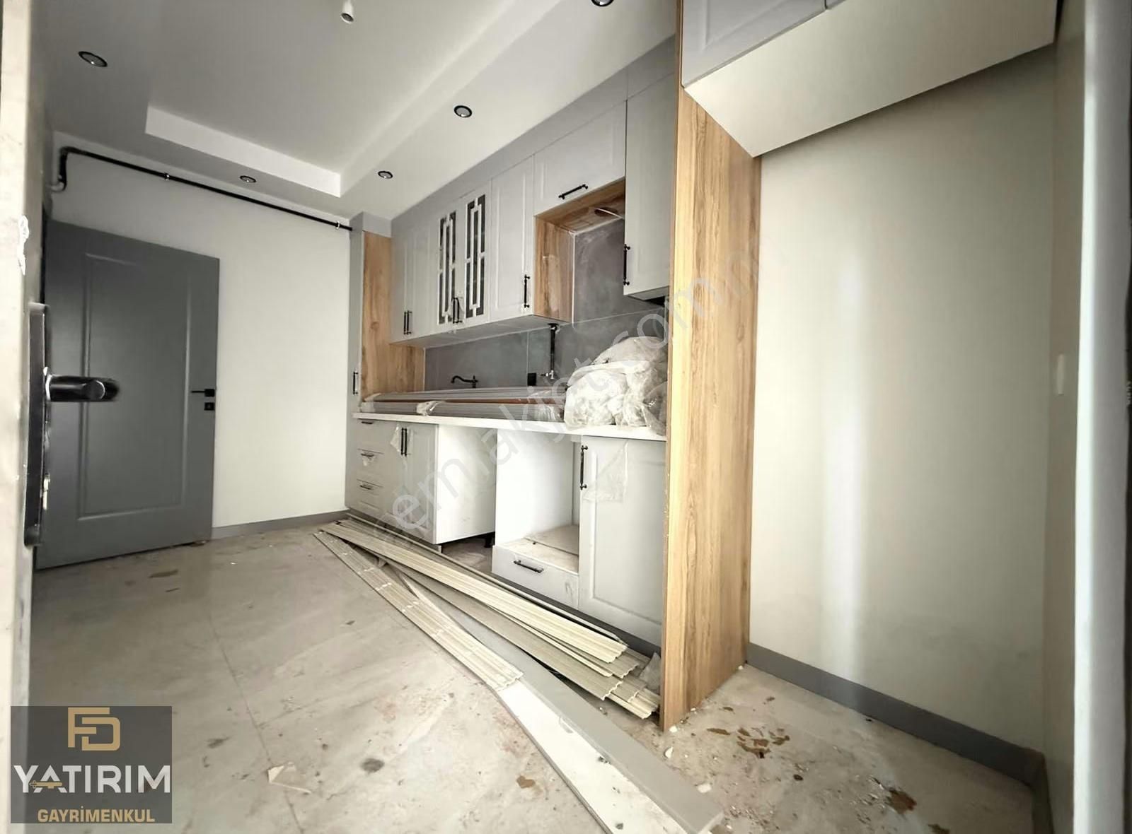 İstasyon Cad.yakını 2+1 90 M2 Ankastre Set İçinde Lüks Daire - Görsel 2