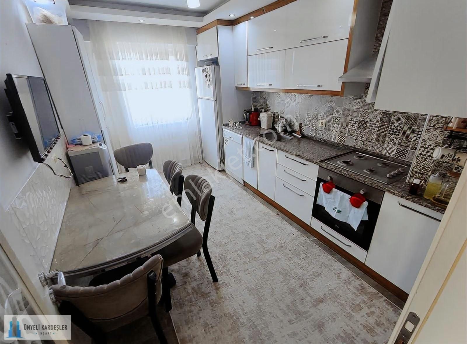 Hüdai Oral Caddesi'nde Satılık 2+1 Daire - Görsel 19