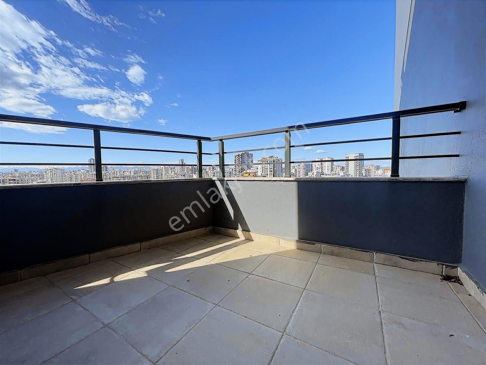 Çukurova Mahfesığmaz Satılık Daire Havuzlu Site Kapalı Otopark - Görsel 22