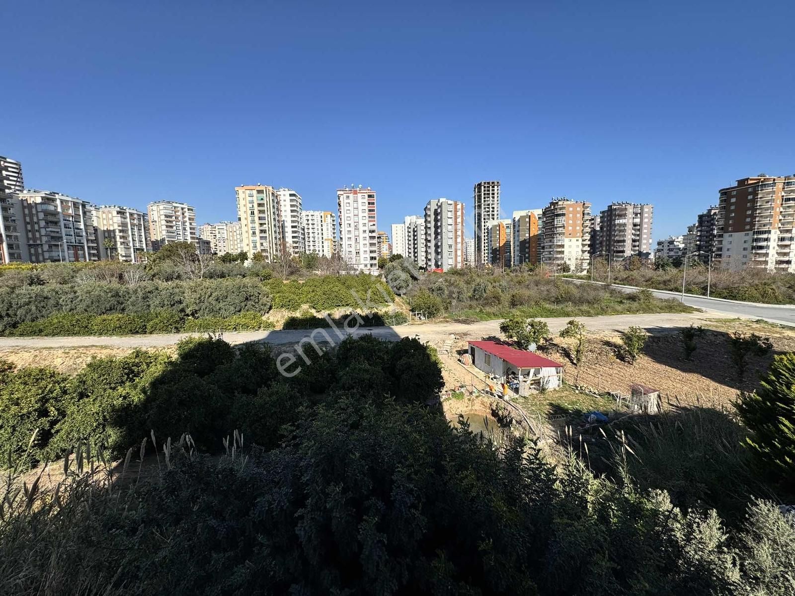 Arda'dan Mersin Yenişehir Çiftlikköy'de Site İçi Geniş 1+1 Daire - Görsel 9