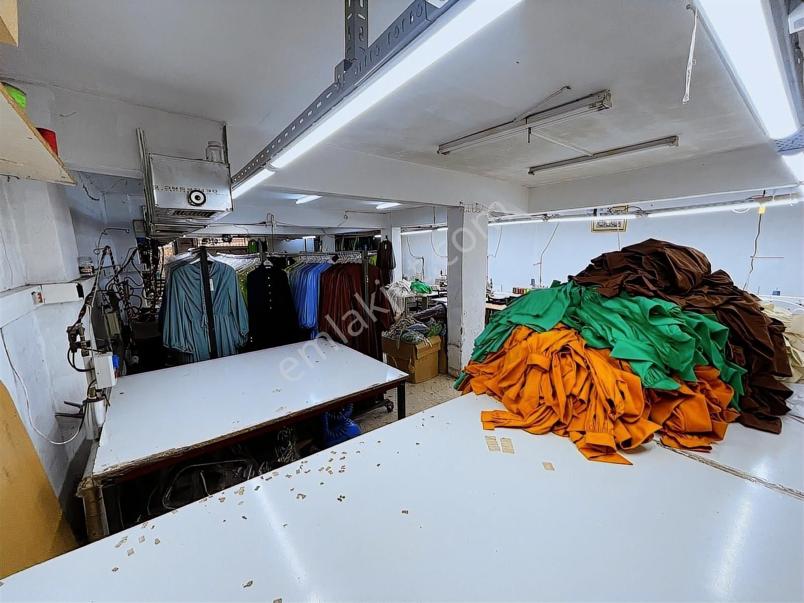 Home'dan Cebeci Mah'de Satılık 200m² Depolu Dükkan..!! - Görsel 9