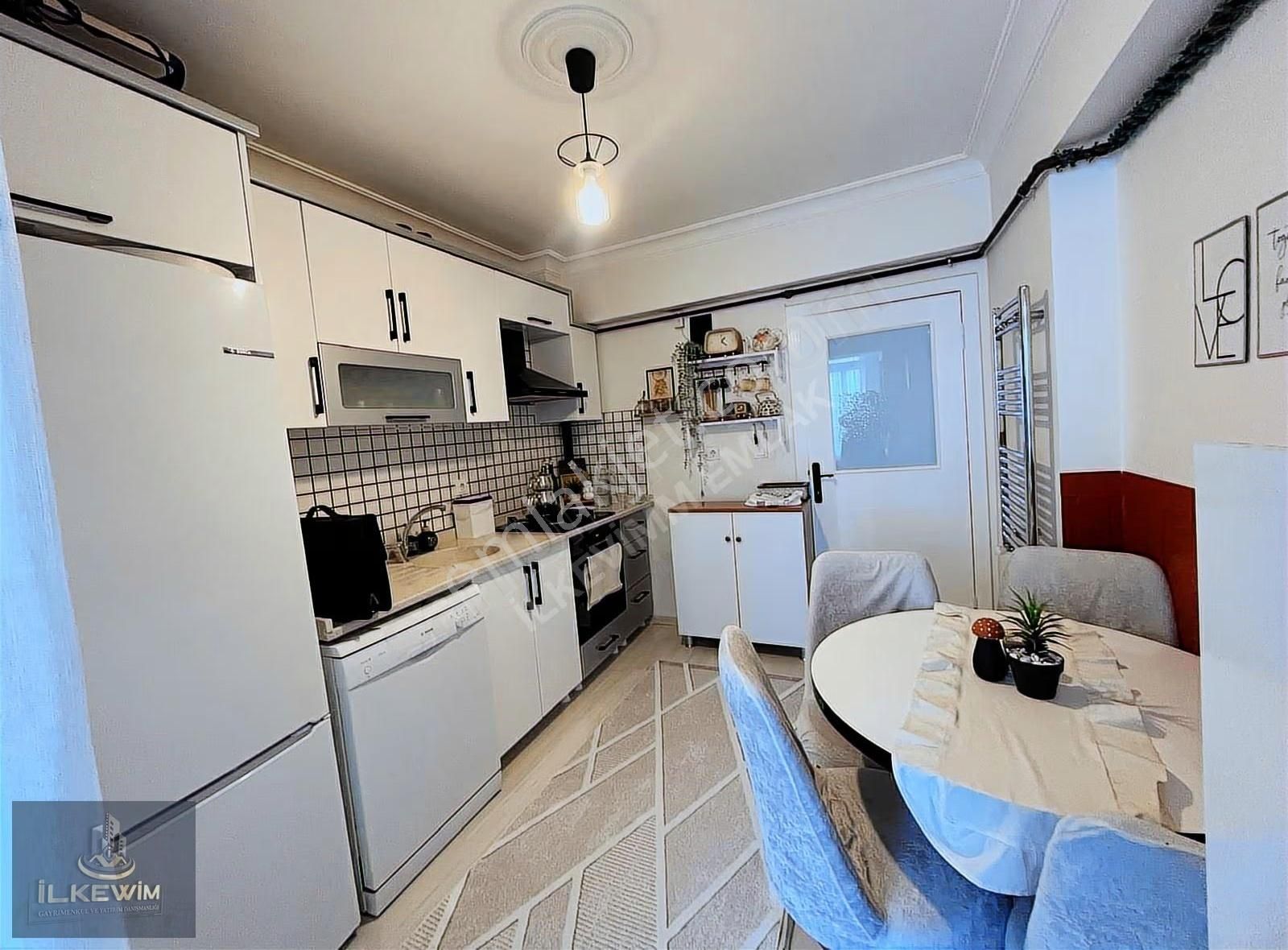 Asansörlü Binad Ön Cephede Ful Yapılı Masrafsız Fırsat 3+1 Daire - Görsel 18