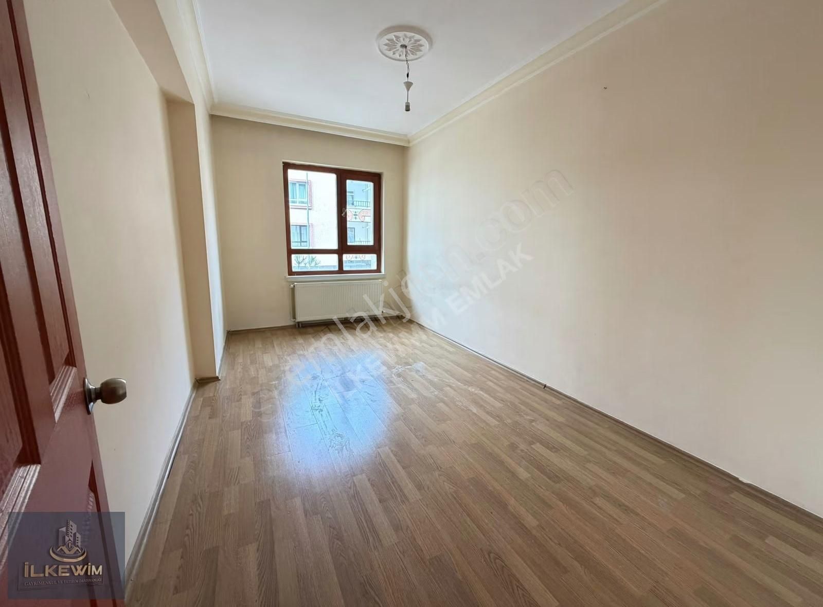 Cengizhan'da Natoyoluna Yakın - Ara Katta 3+1 Kiralık Daire - Görsel 32