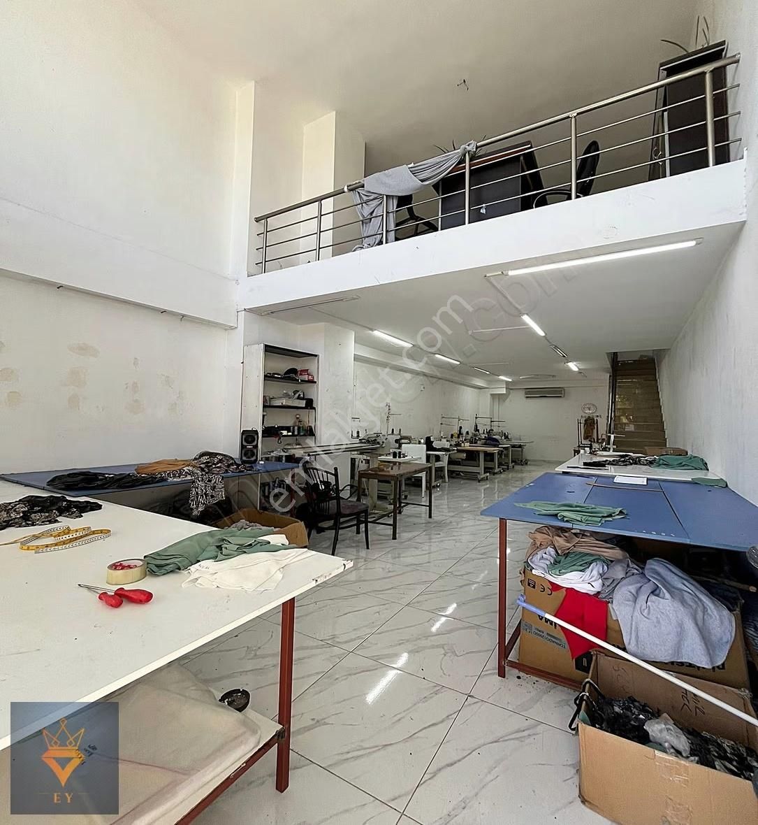 Muammer Aksoy Cd Üzeri 250 M2 Satılık Dükkan