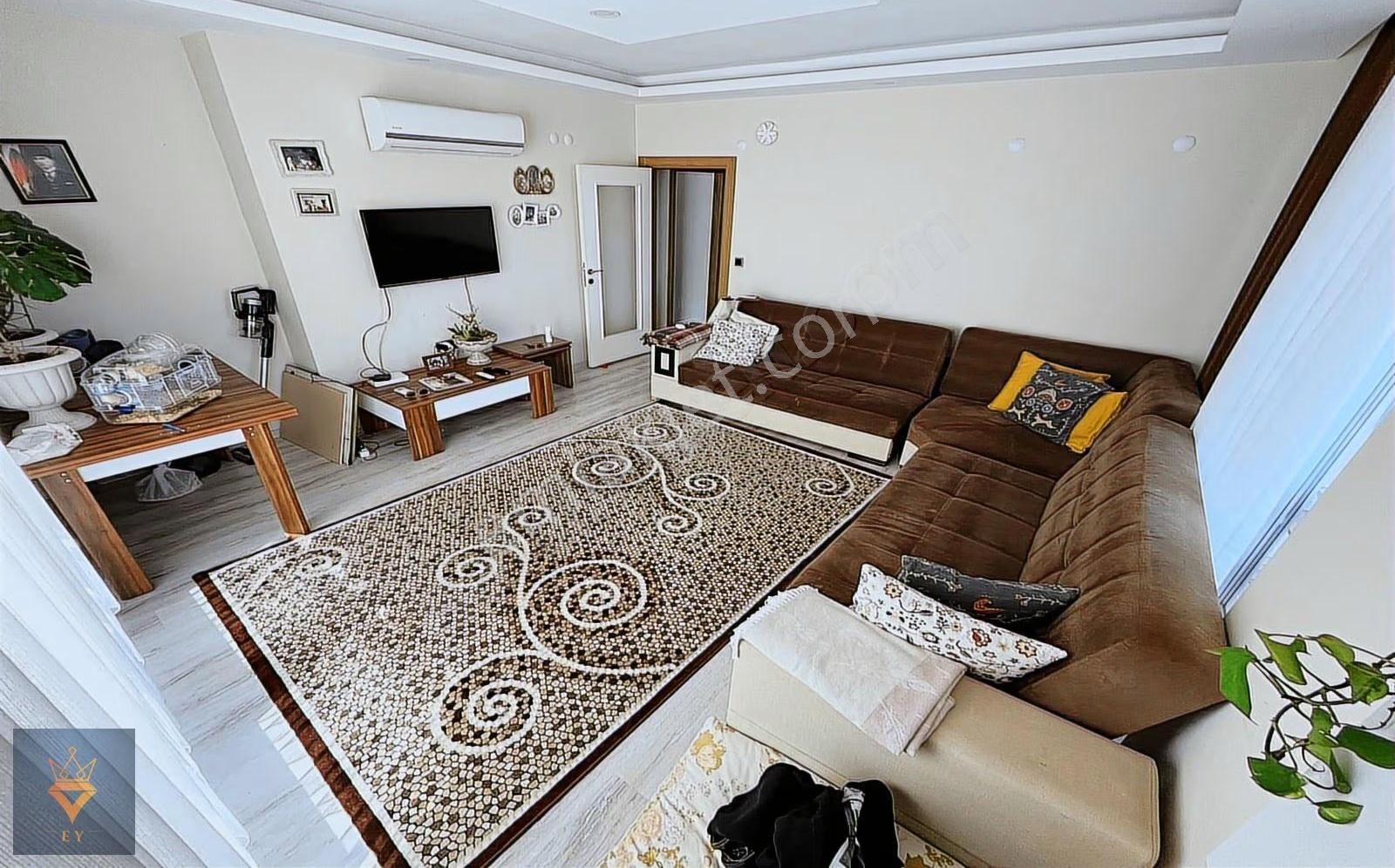 Habipler Katta Satılık Asansörlü Tertemiz !