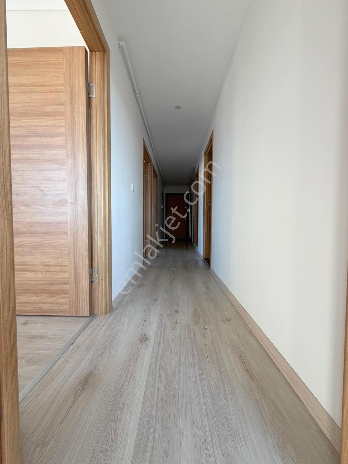 Mertcan'dan Ankara Cad.7dk İskanlı Balkonlu Ara Kat 2+1 - Görsel 18