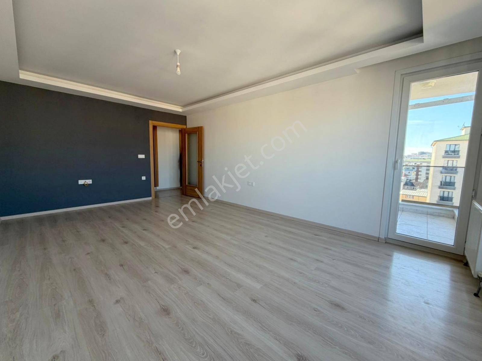 Mertcan'dan Ankara Cad.7dk İskanlı Balkonlu Ara Kat 2+1 - Görsel 6