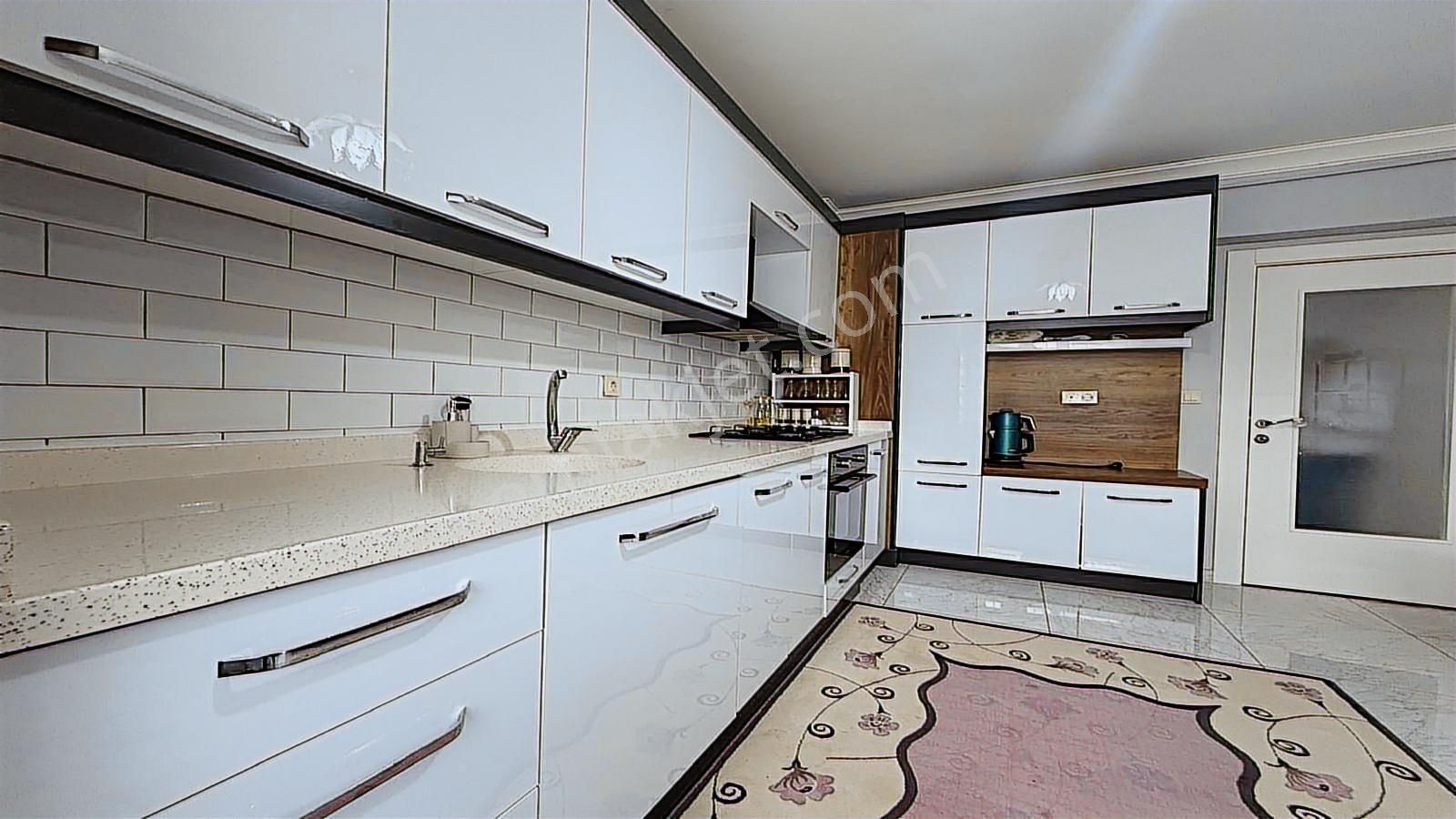 Yenikent Emlak'tan 3+1 Kaçırılmayacak Fırsat Dairesi !!! - Görsel 18