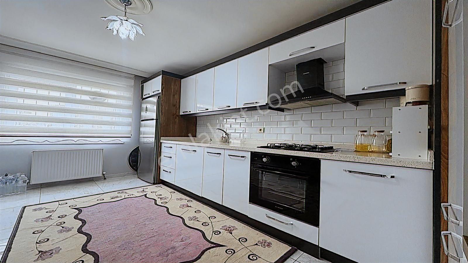 Yenikent Emlak'tan 3+1 Kaçırılmayacak Fırsat Dairesi !!! - Görsel 5