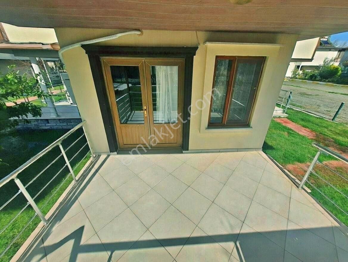 Uytun'dan Burhaniye Örende Denize 100 M Site İçinde 3+1 Villa - Görsel 23
