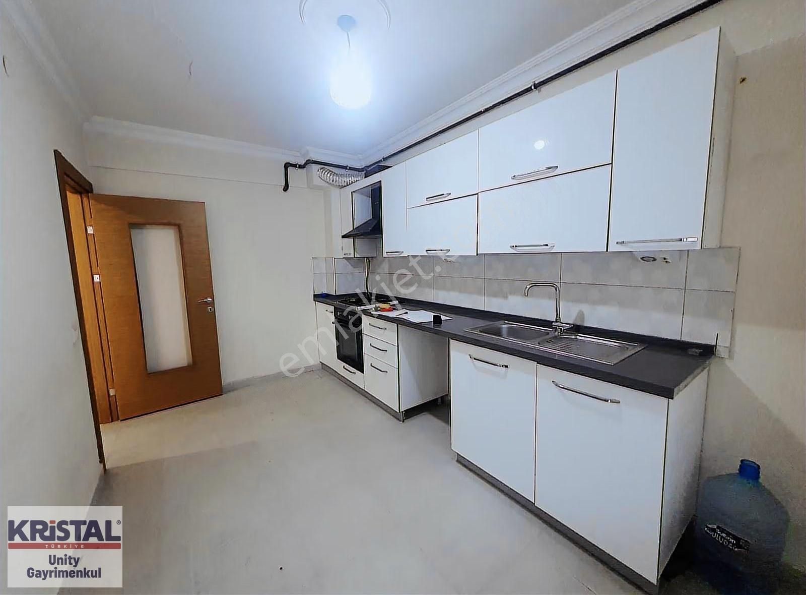 Kr Unıtyden Çamlıcada 2+1 Kiralık Daire - Görsel 21