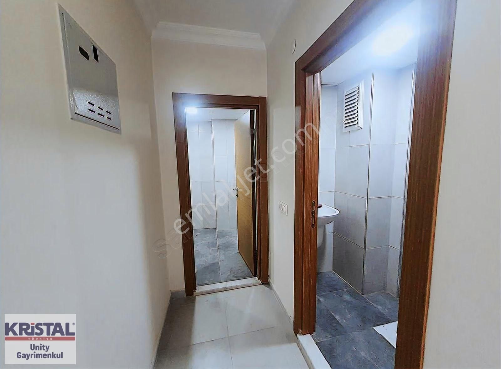 Kr Unıtyden Çamlıcada 2+1 Kiralık Daire - Görsel 19